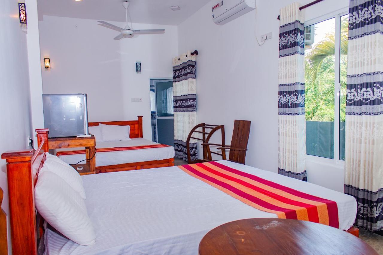 Murphy Cave Hotel มิริสซา ภายนอก รูปภาพ