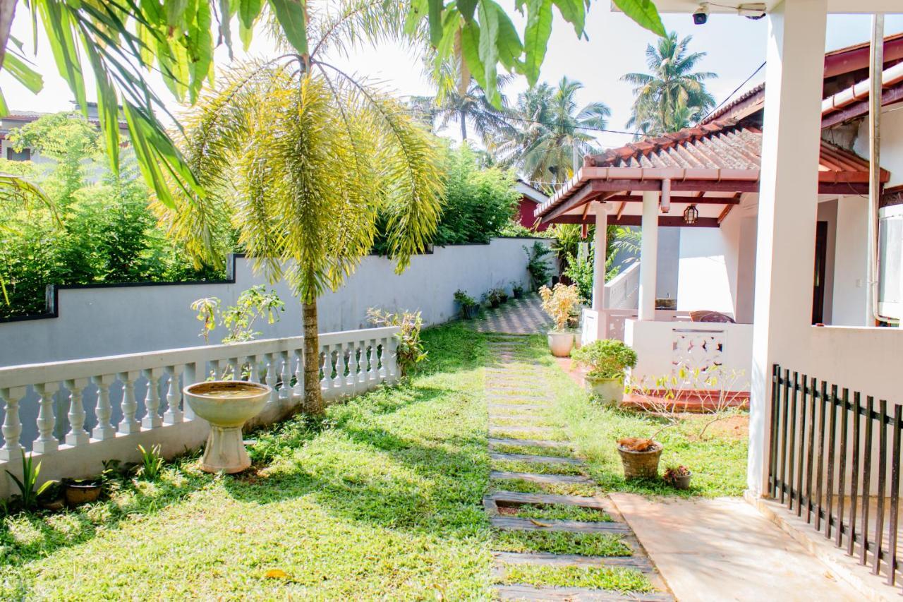 Murphy Cave Hotel มิริสซา ภายนอก รูปภาพ